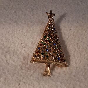 Vintage 1960s Christmas Tree brooch